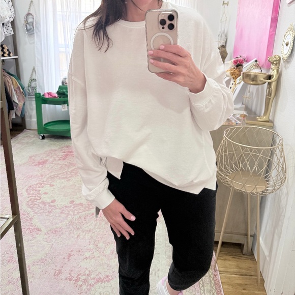 Z SUPPLY MODERN WEEKENDER NWT - Picture 2 of 2